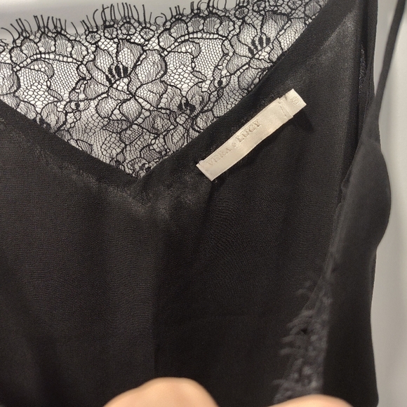 Sheer lace camisole size s - Picture 2 of 2